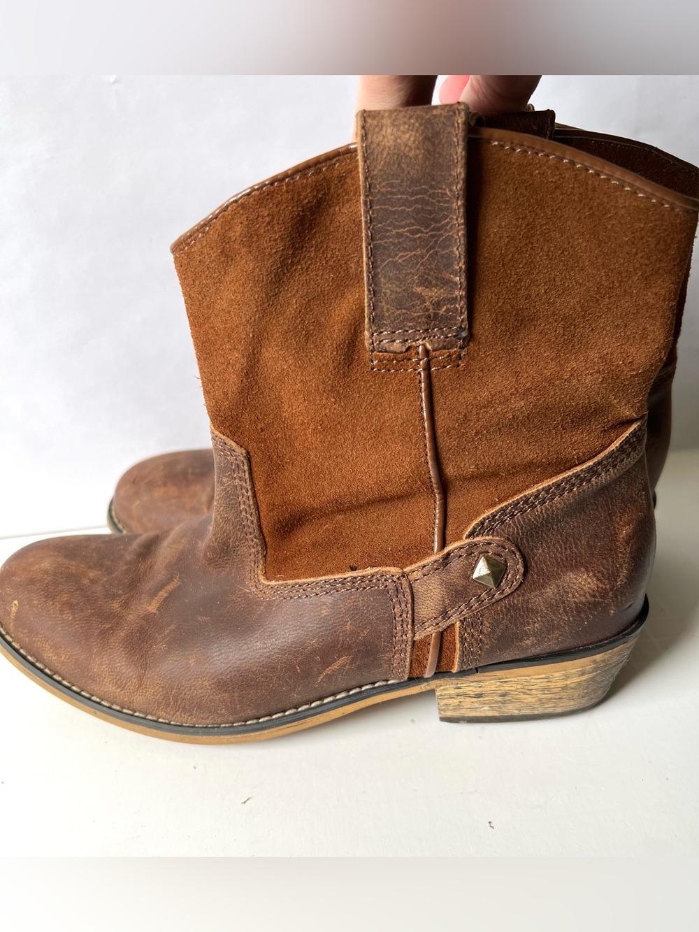 Sterling River Brown Leather Suede Cowboy Western Distressed Short Boots 7.5 - Picture 3 of 6